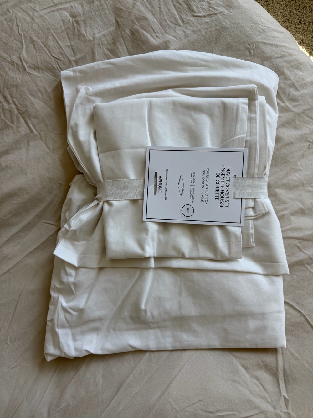 Brand new H&M White Duvet Cover Set - Crisp White Bedding